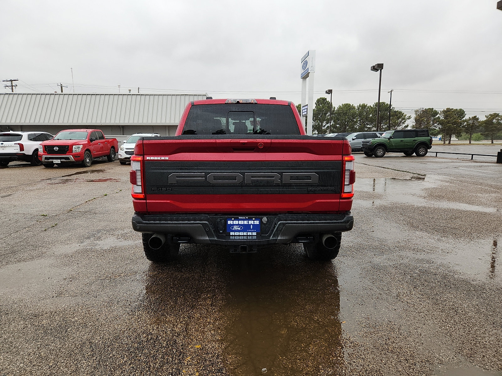 Certified 2023 Ford F150 Raptor w/ Raptor Carbon Fiber Package AWD/4WD image 6