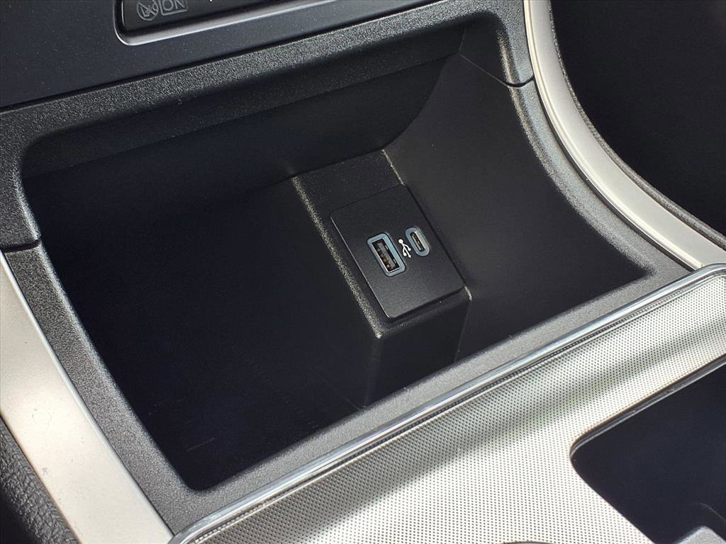 Certified 2022 Ford Edge SEL w/ Convenience Package image 16