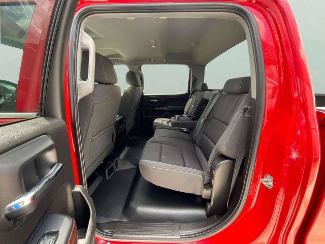 Used 2019 GMC Sierra 2500 SLE w/ SLE Preferred Package AWD/4WD image 17