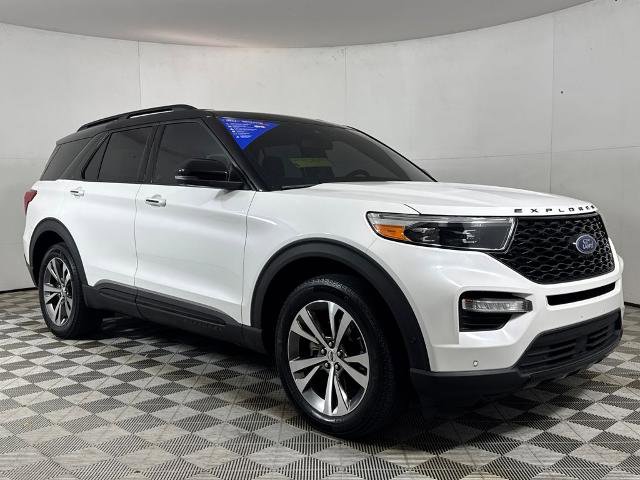 Certified 2020 Ford Explorer Platinum w/ Premium Technology Package image 1
