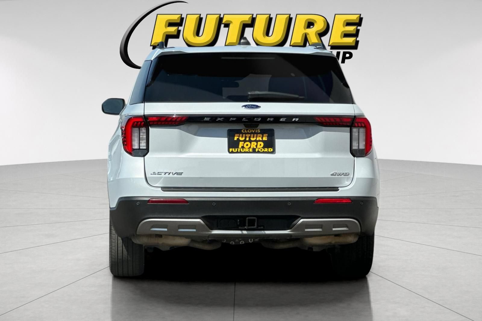 Certified 2025 Ford Explorer Active w/ Active Comfort Package AWD/4WD image 4