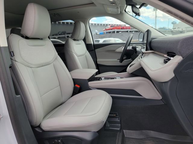 Certified 2026 Ford Explorer Active w/ Active Comfort Package AWD/4WD image 25