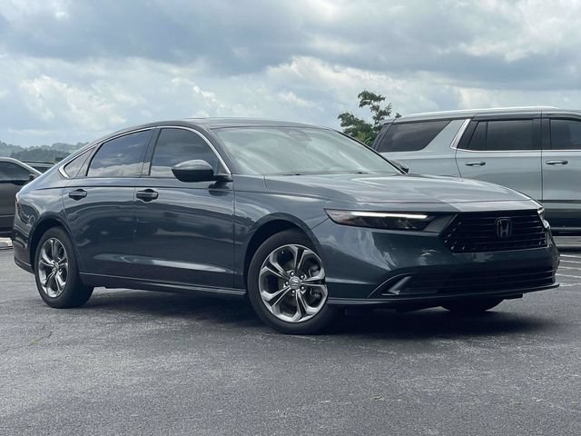 Used 2024 Honda Accord EX video 1