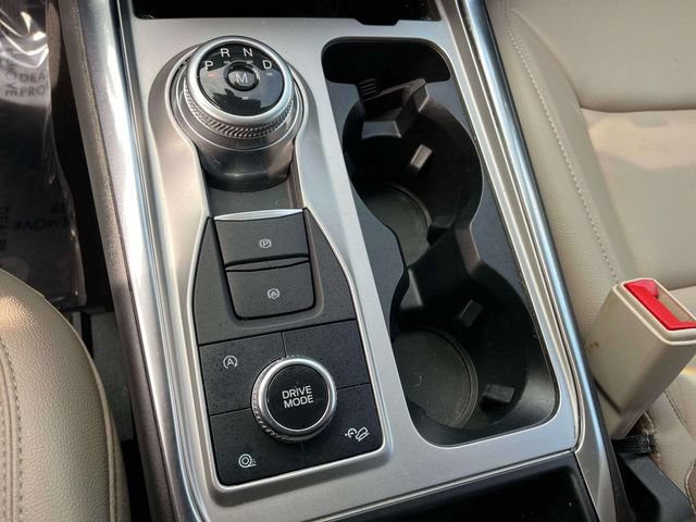 Certified 2020 Ford Explorer XLT w/ Equipment Group 202A AWD/4WD image 36
