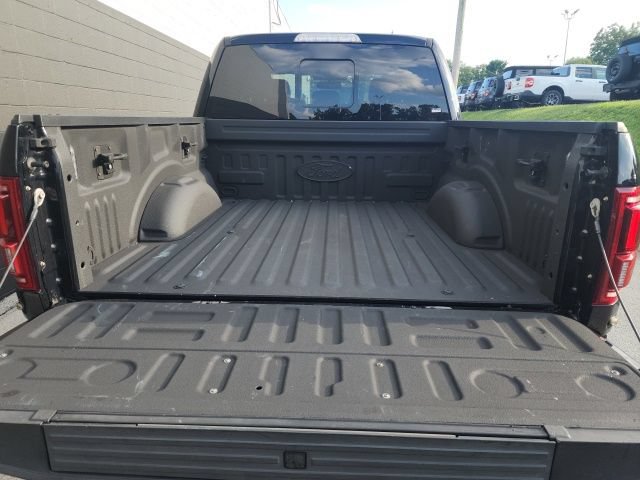 Certified 2019 Ford F150 Raptor w/ Equipment Group 802A Luxury AWD/4WD image 14
