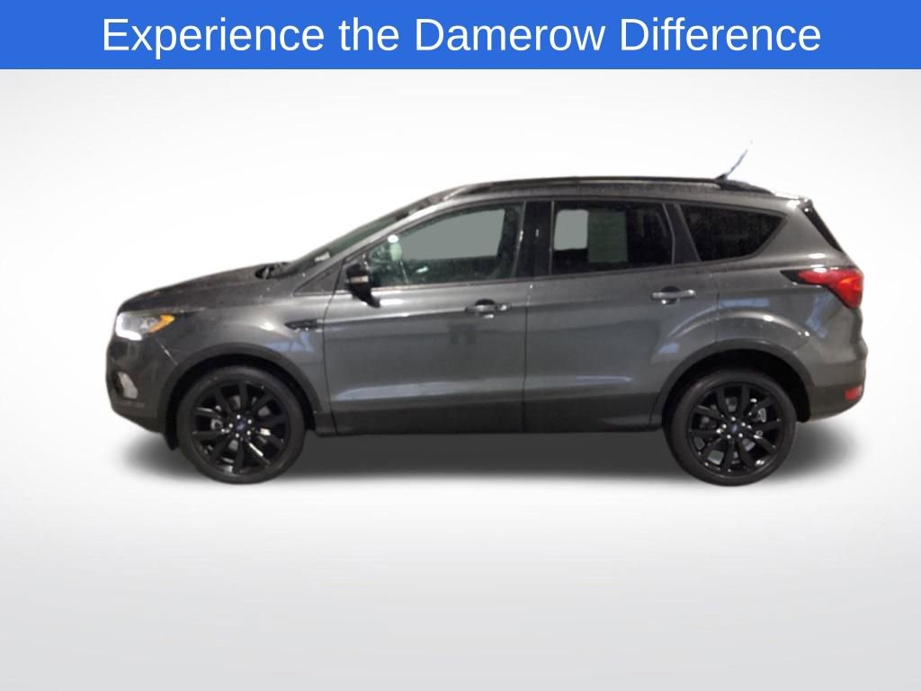 Certified 2019 Ford Escape Titanium image 2