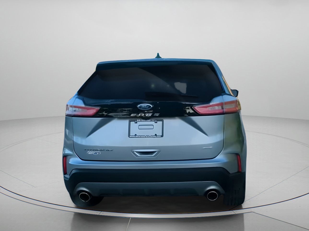 Certified 2023 Ford Edge Titanium image 19