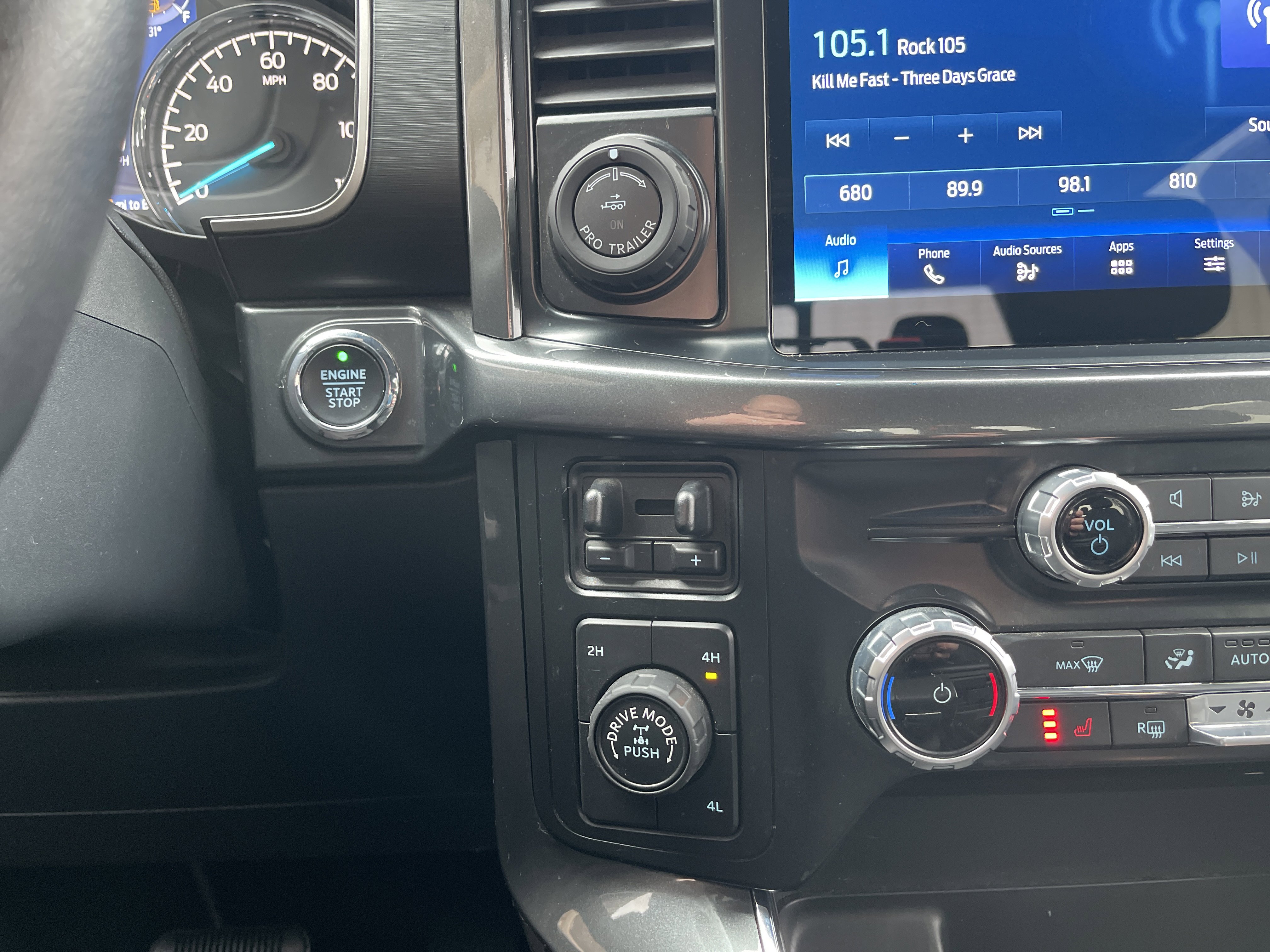 Certified 2022 Ford F150 XLT w/ Equipment Group 302A High image 22