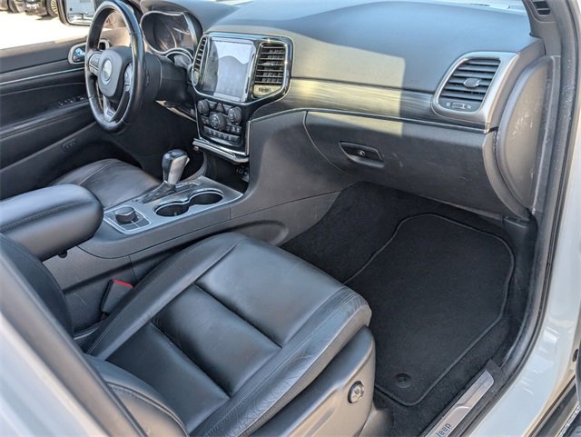 Used 2019 Jeep Grand Cherokee Limited image 16
