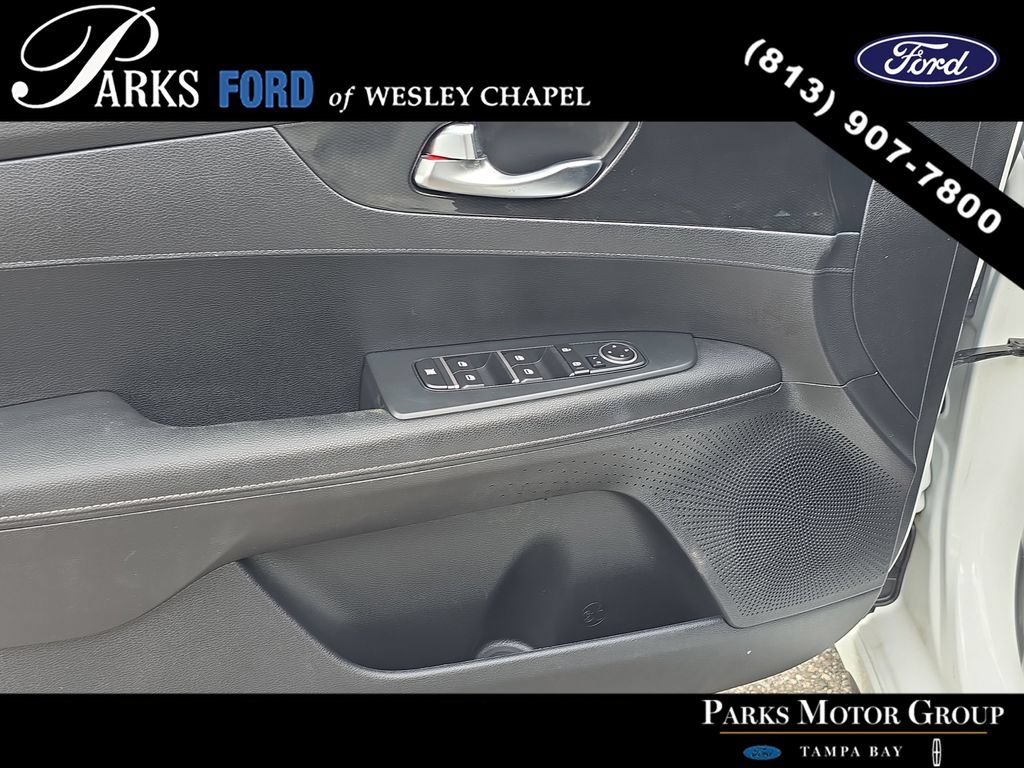 Used 2020 Kia Forte GT-Line FWD image 15