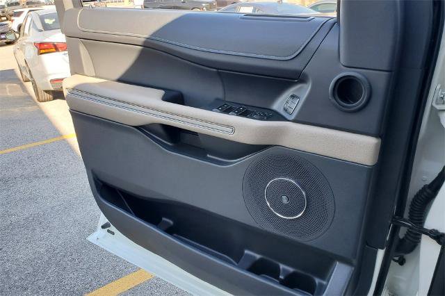 Certified 2023 Ford Expedition Max Limited image 19
