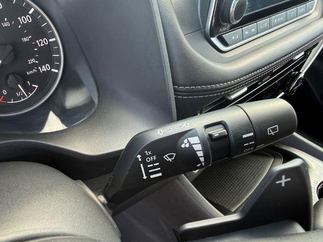 Used 2022 Nissan Rogue SV AWD/4WD image 36
