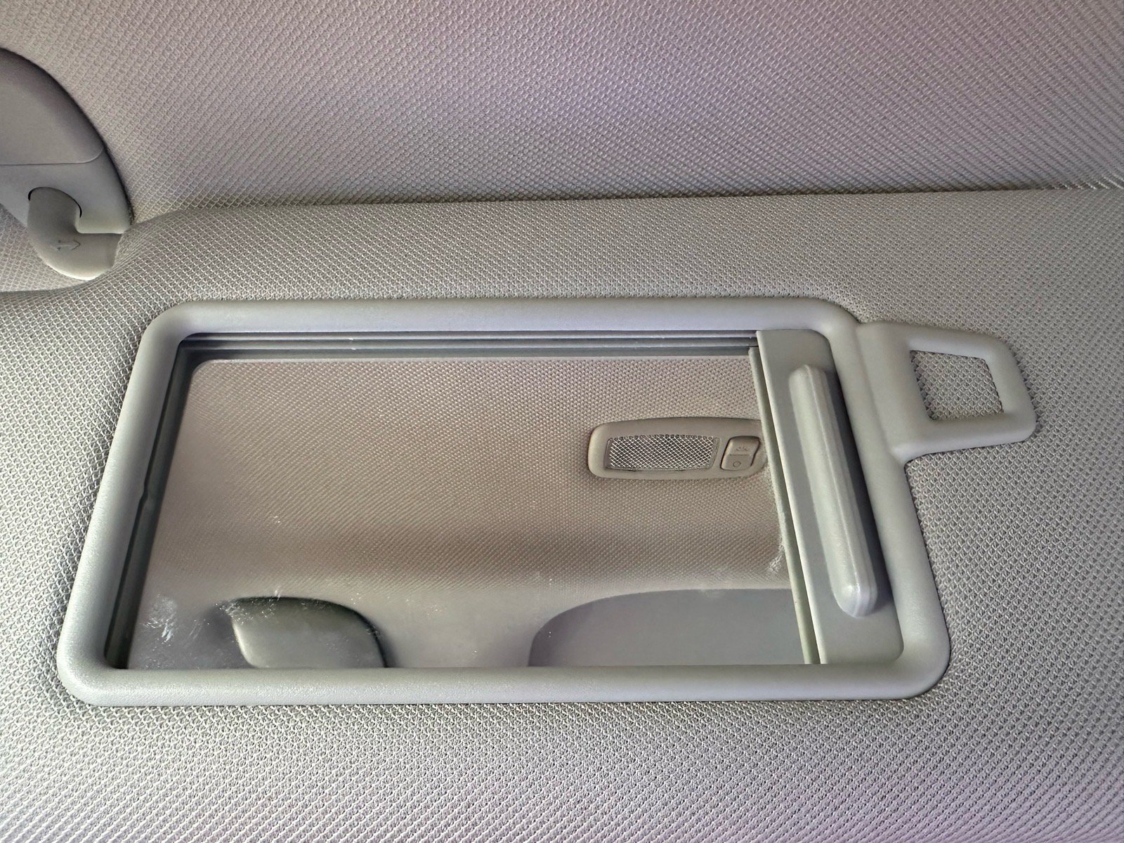 Used 2022 Kia Sorento S w/ Panoramic Sunroof Package FWD image 48