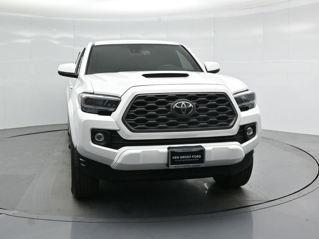 Used 2022 Toyota Tacoma TRD Sport image 6