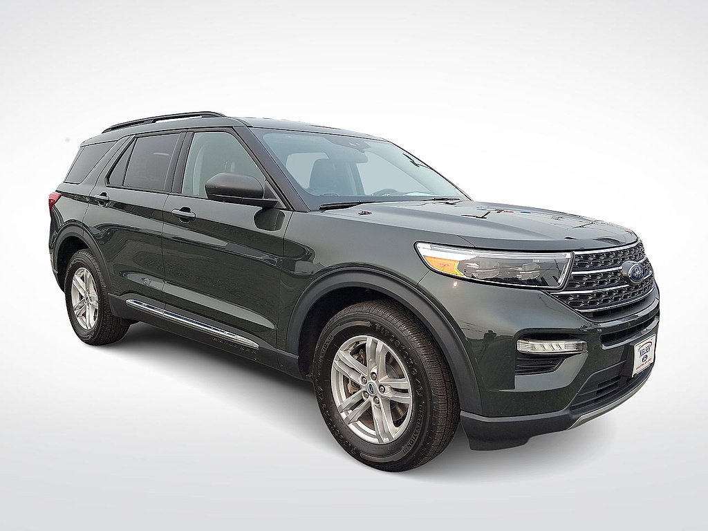 Certified 2023 Ford Explorer XLT w/ Equipment Group 202A