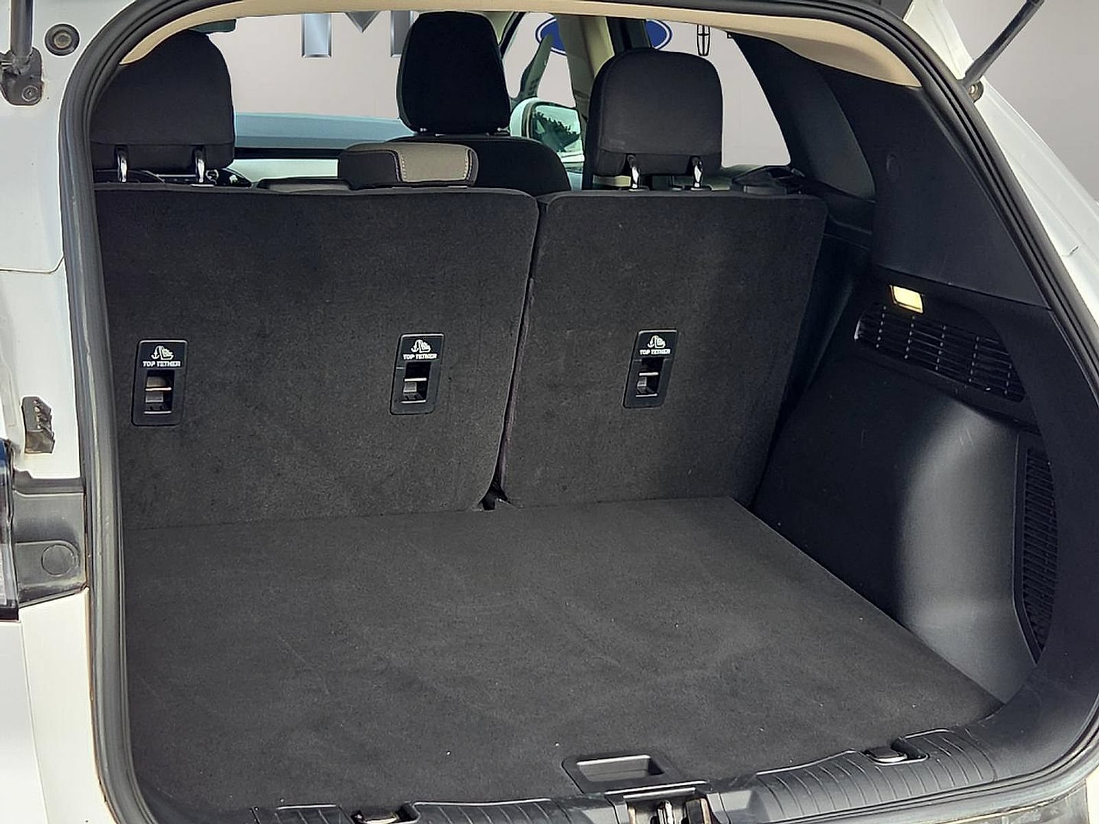 Certified 2020 Ford Escape SE FWD image 8