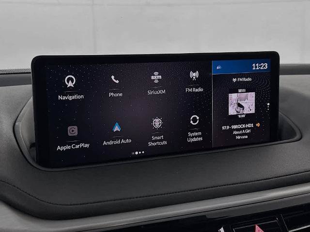 Used 2023 Acura MDX w/ Technology Package FWD image 16