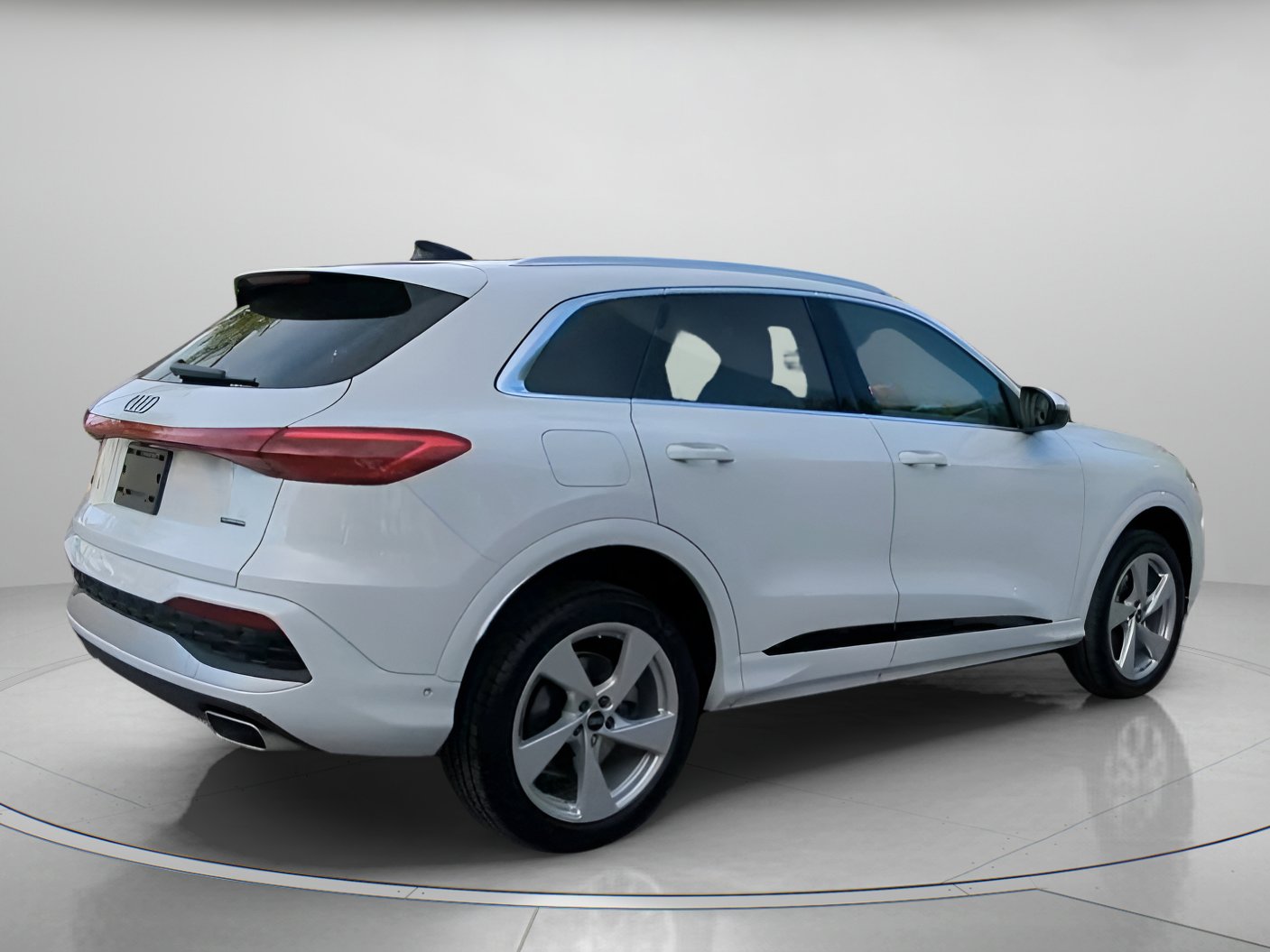 Used 2025 Audi Q5 Premium Plus AWD/4WD image 28