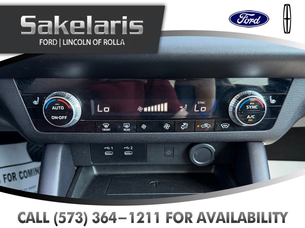 Used 2025 Mitsubishi Outlander AWD image 24