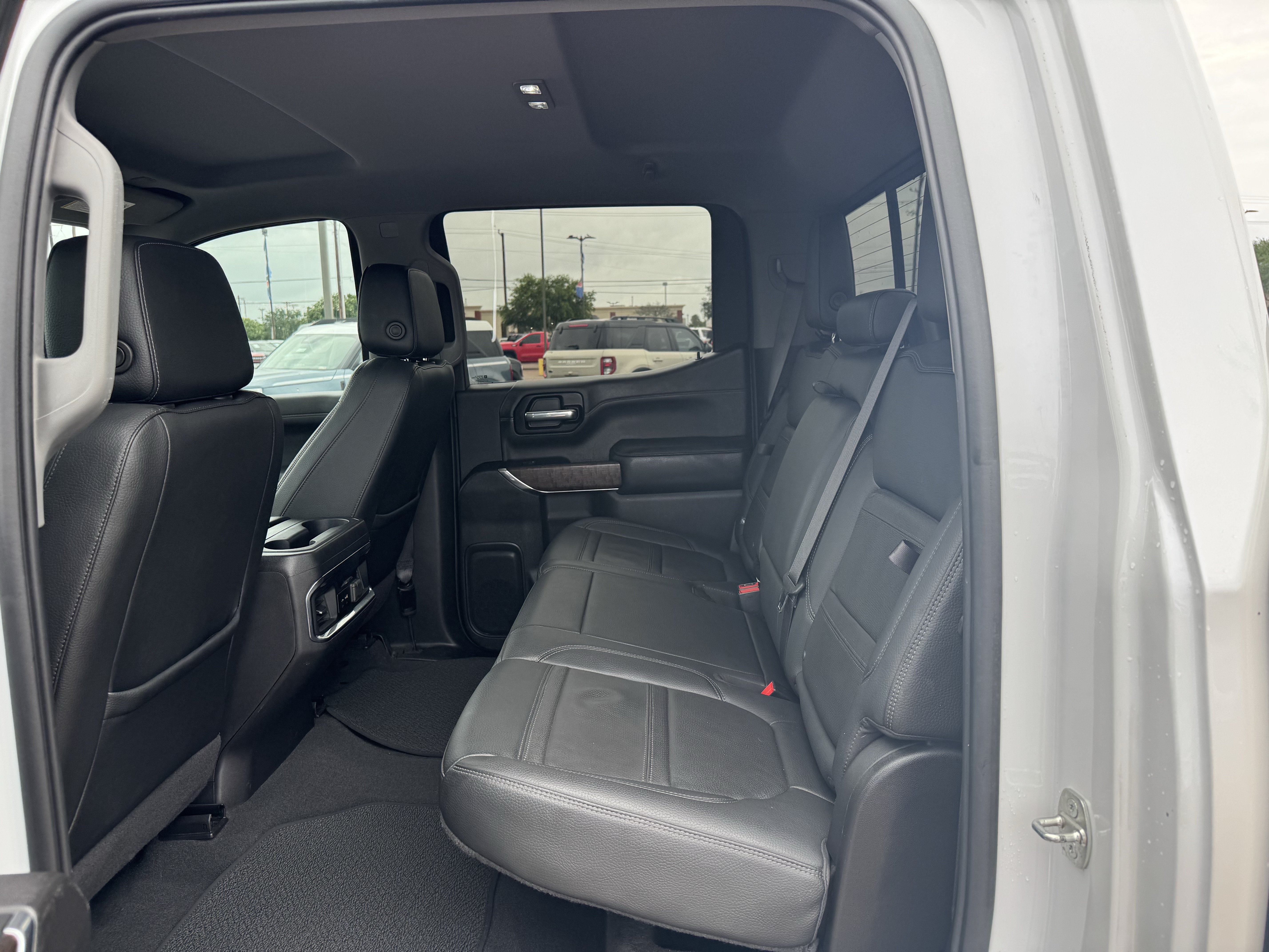 Used 2022 GMC Sierra 1500 Denali RWD image 25