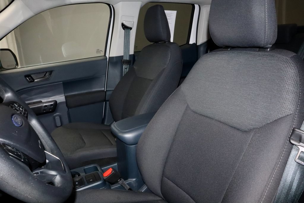 Certified 2025 Ford Maverick XL FWD image 25