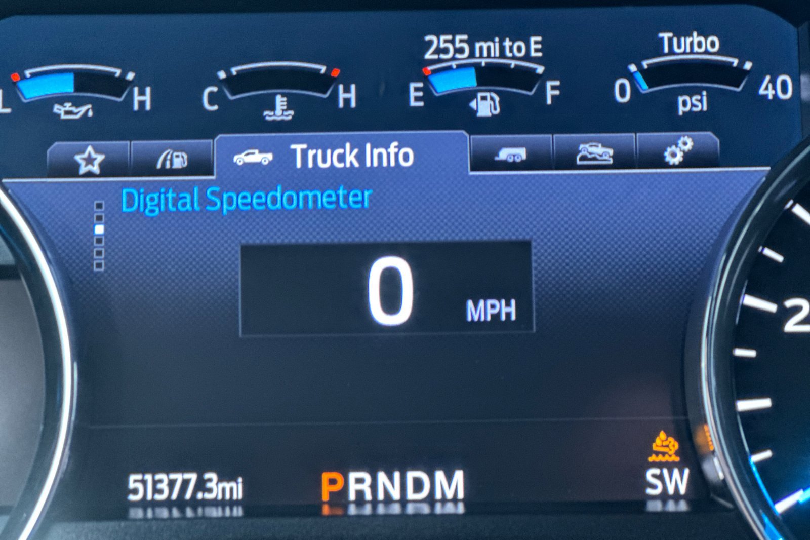 Certified 2021 Ford F350 Lariat w/ Tremor Off-Road Package image 24