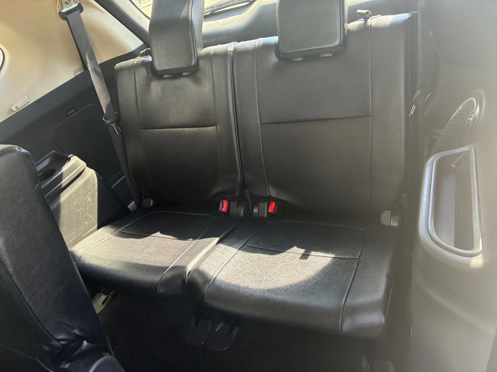 Used 2017 Mitsubishi Outlander GT image 25