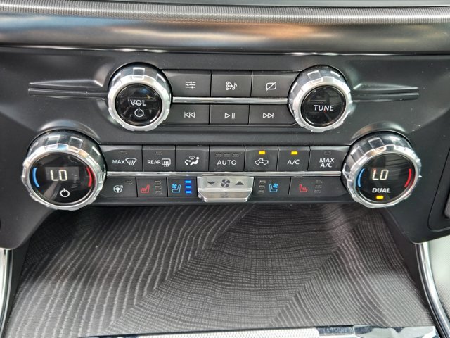 Certified 2021 Ford F150 Platinum w/ Equipment Group 701A High RWD image 16