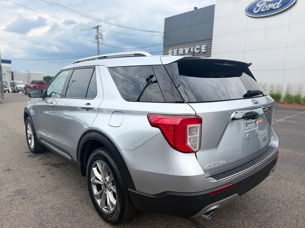 Certified 2023 Ford Explorer Limited AWD/4WD image 4