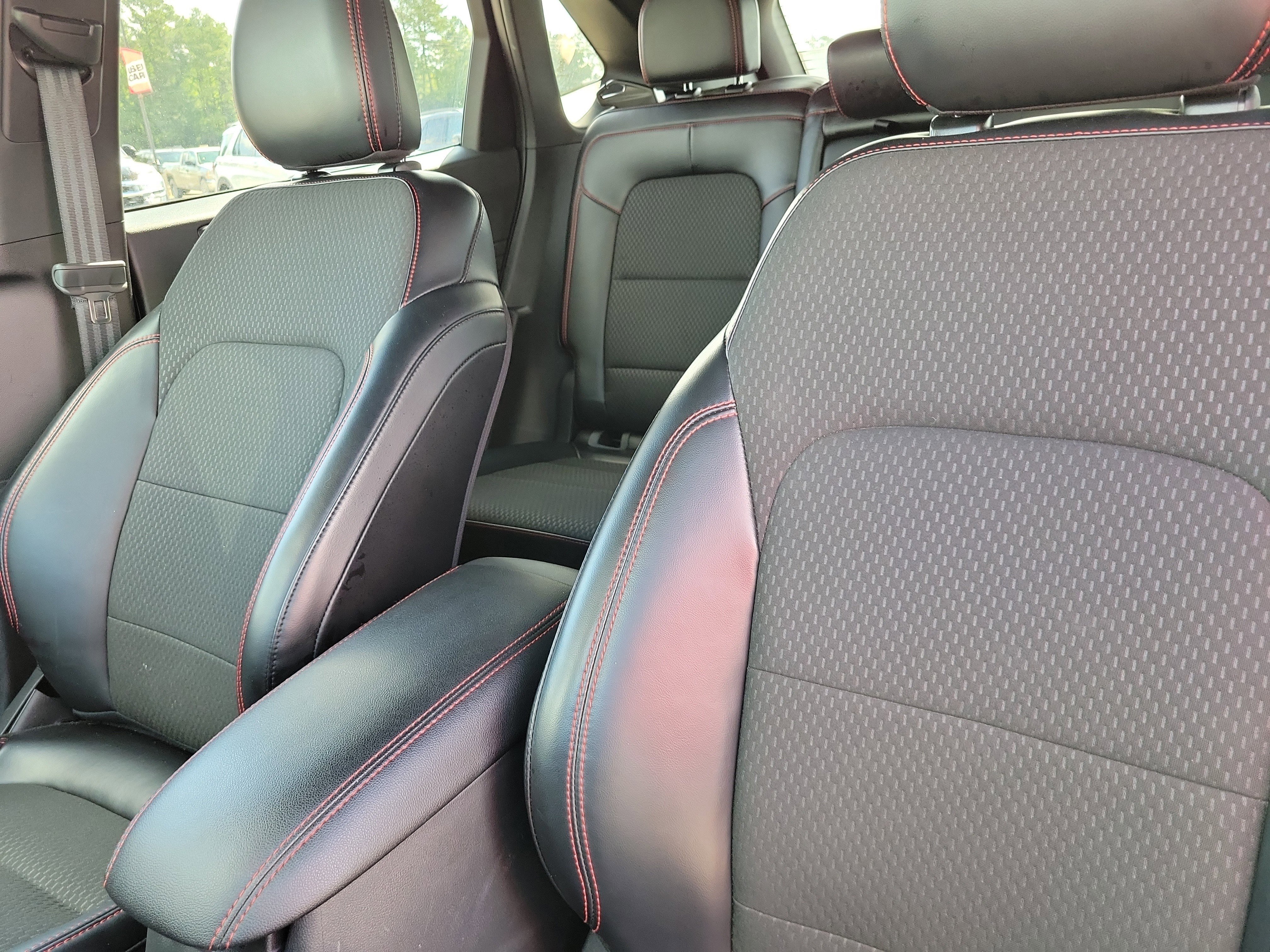 Certified 2024 Ford Escape ST-Line image 16