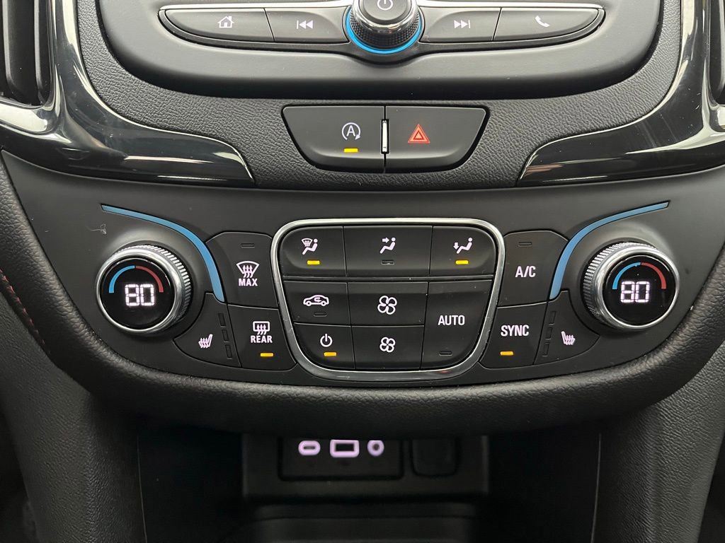 Used 2023 Chevrolet Equinox RS image 13