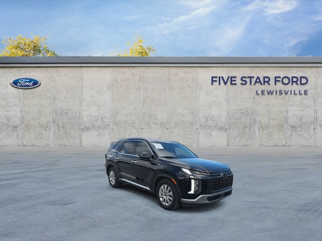 Used 2023 Hyundai Palisade SEL w/ Cargo Package FWD image 2