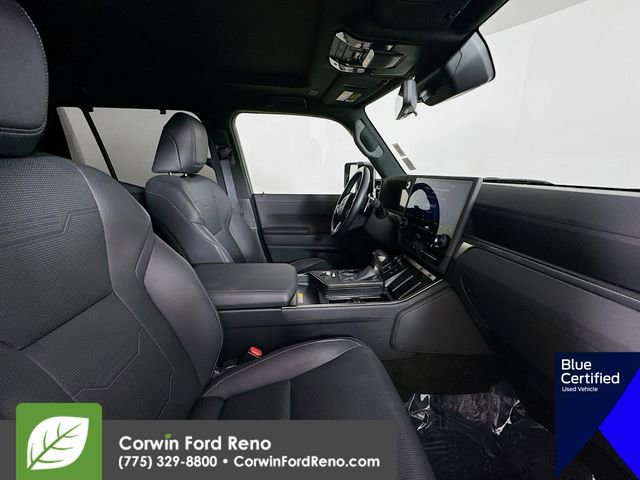 Used 2024 Lexus GX 550 image 32