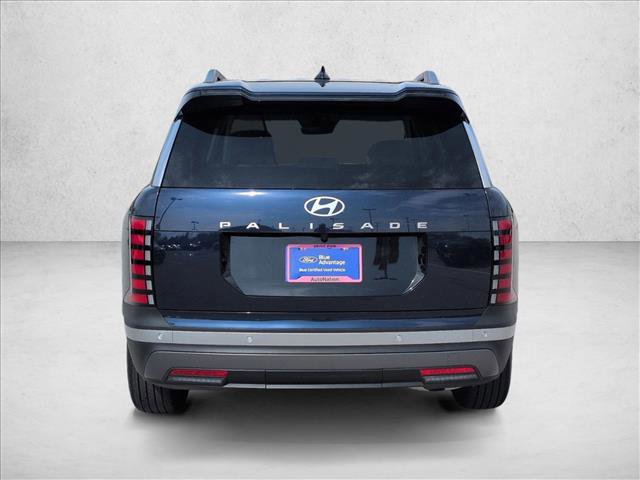 Used 2026 Hyundai Palisade SEL FWD image 4