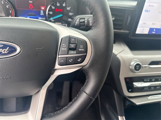 Certified 2024 Ford Explorer XLT w/ Equipment Group 202A image 33