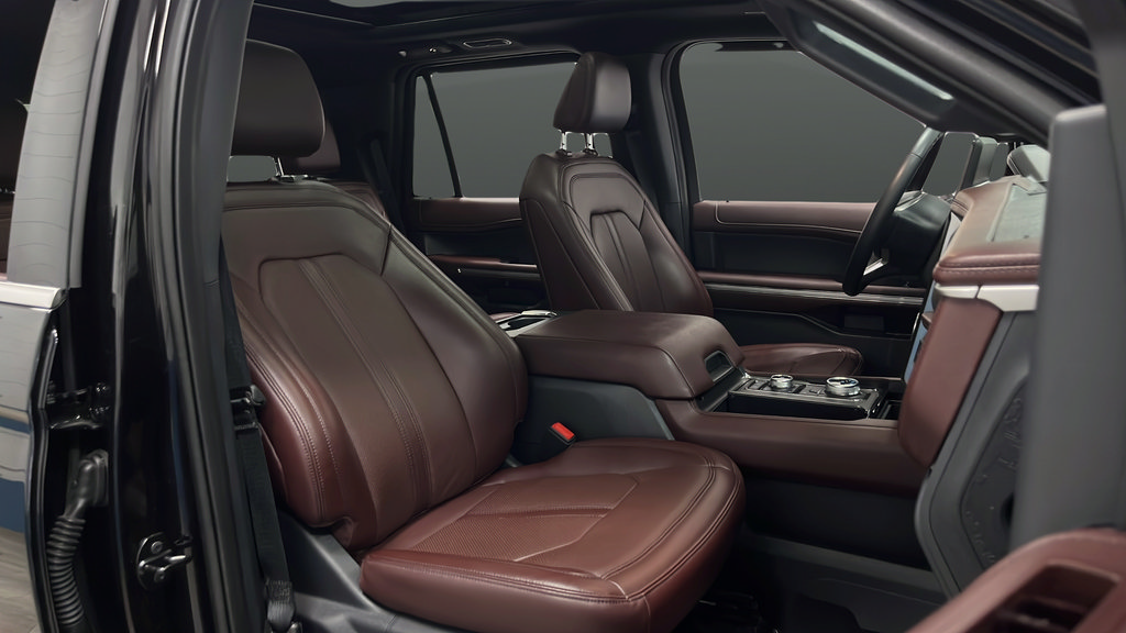 Certified 2023 Ford Expedition Limited AWD/4WD image 24