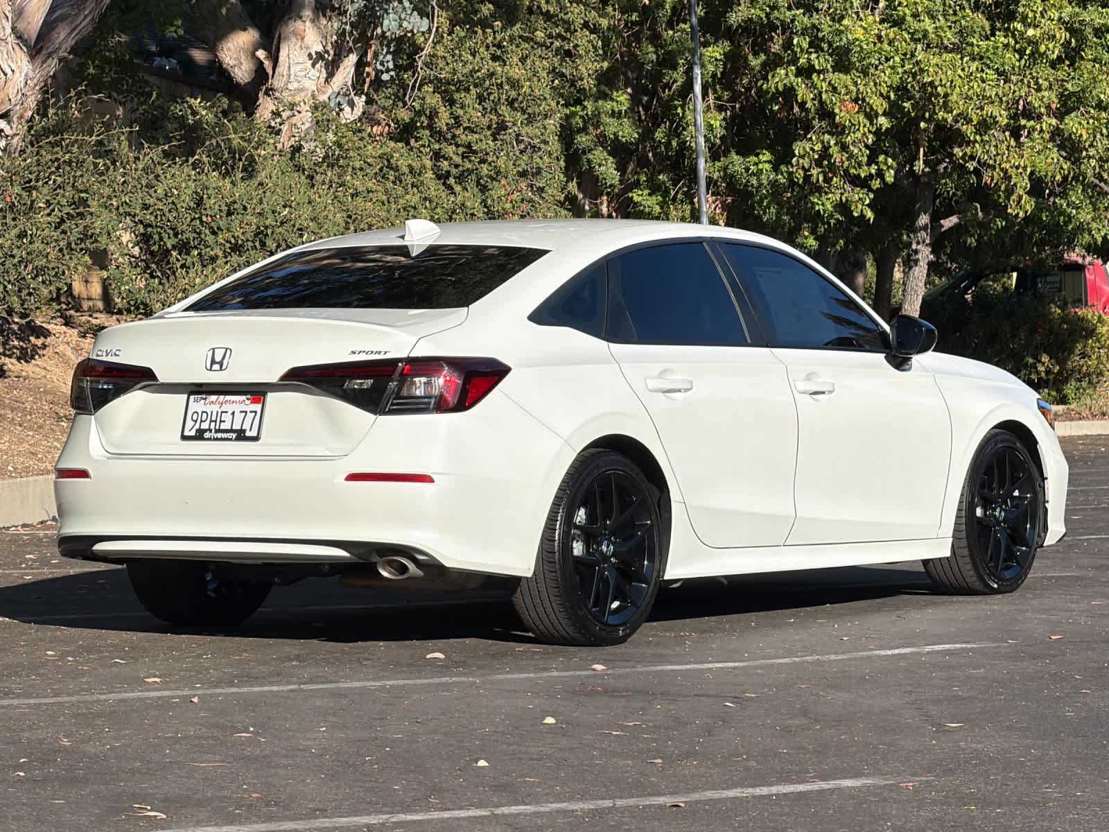 Used 2025 Honda Civic Sport image 2