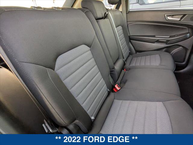 Certified 2022 Ford Edge SE w/ Black Appearance Package AWD/4WD image 21