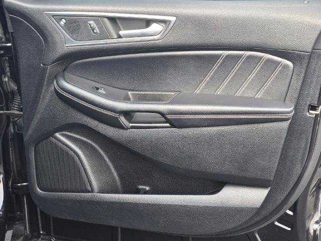 Certified 2022 Ford Edge ST AWD/4WD image 6