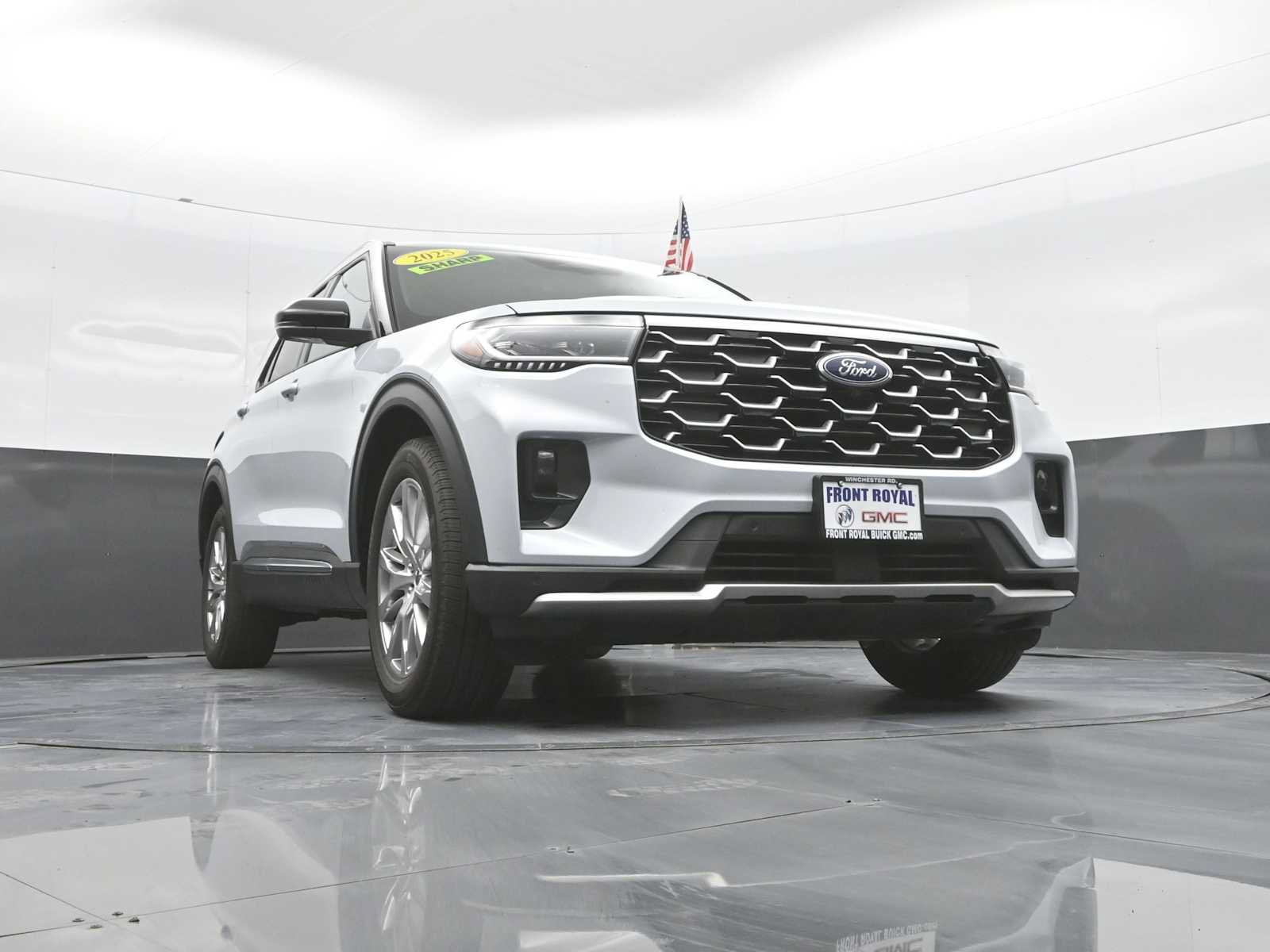 Certified 2025 Ford Explorer Platinum RWD image 41