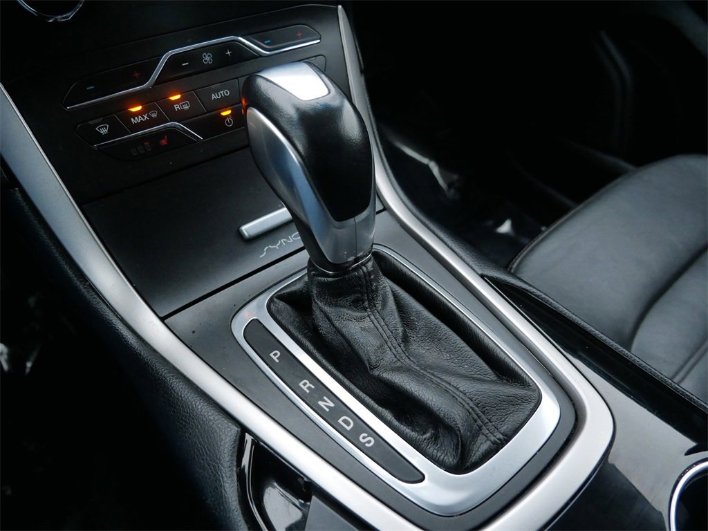 Certified 2017 Ford Edge SEL w/ Equipment Group 201A image 19