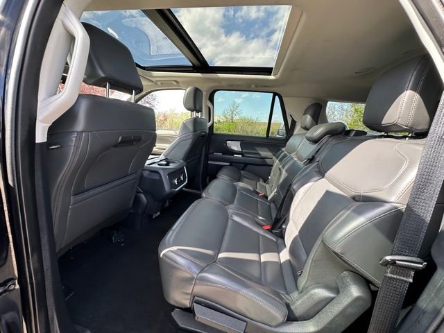 Certified 2025 Ford Expedition Max Active AWD/4WD image 18