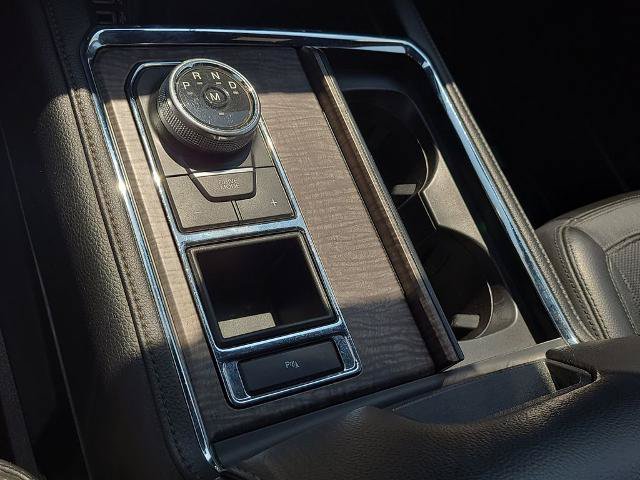 Certified 2018 Ford Expedition Max Limited RWD image 30