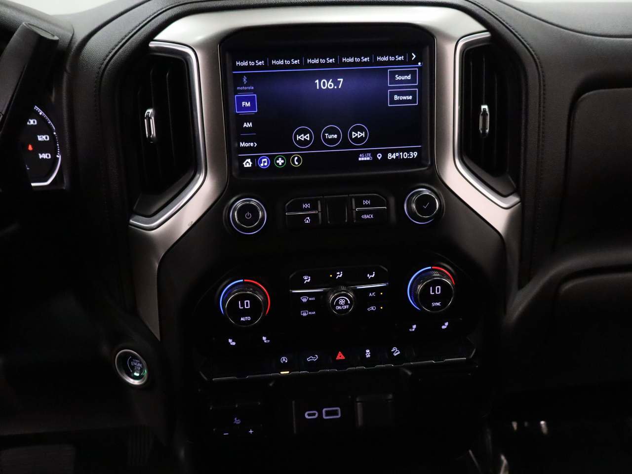 Used 2021 Chevrolet Silverado 1500 RST AWD/4WD image 11