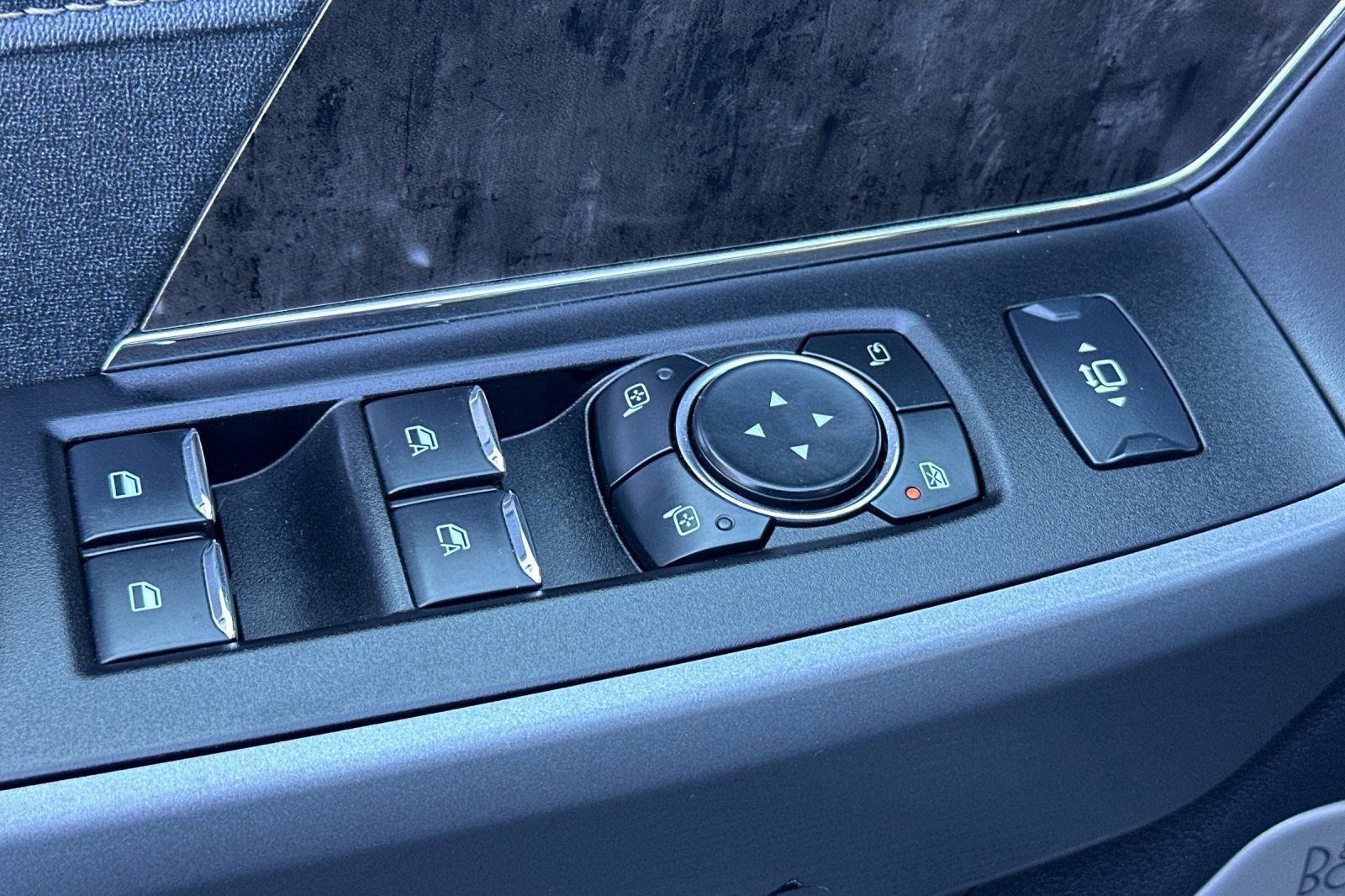 Certified 2024 Ford F250 Lariat w/ Lariat Ultimate Package image 14