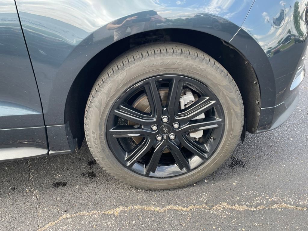 Certified 2023 Ford Edge ST-Line AWD/4WD image 9