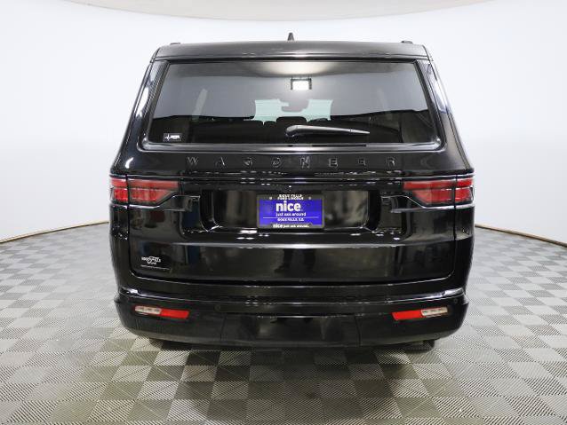 Used 2023 Jeep Wagoneer Series II AWD/4WD image 7