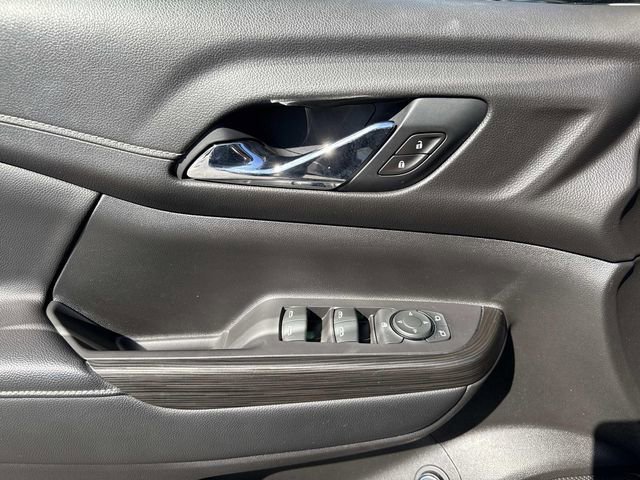 Used 2020 GMC Acadia SLT w/ Driver Alert Package II image 20