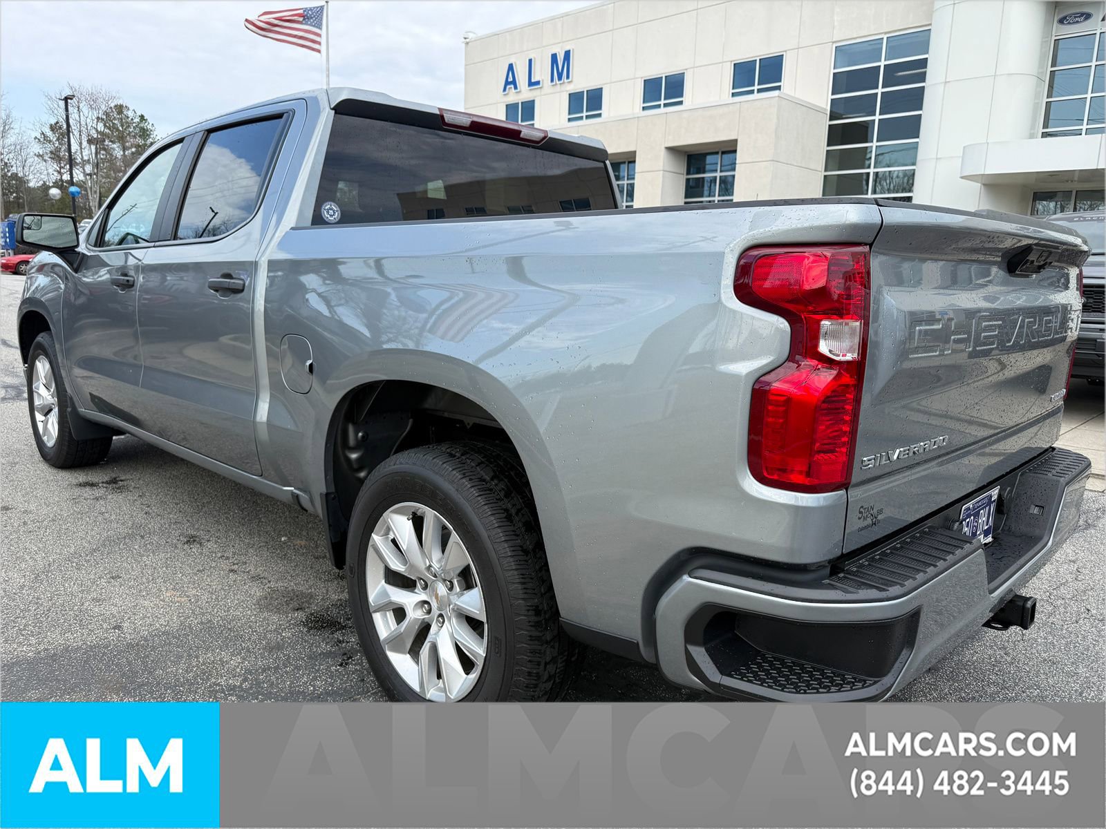Used 2024 Chevrolet Silverado 1500 Custom image 12