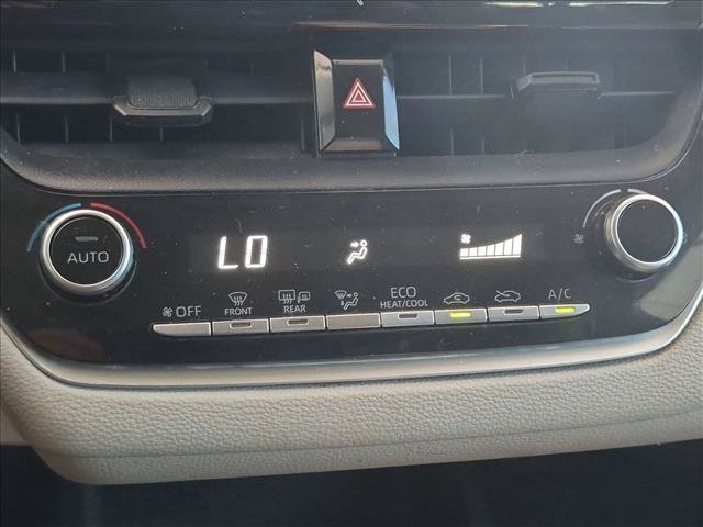 Used 2021 Toyota Corolla LE FWD image 8